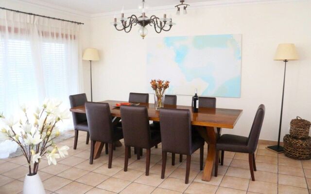 Wallis Villa