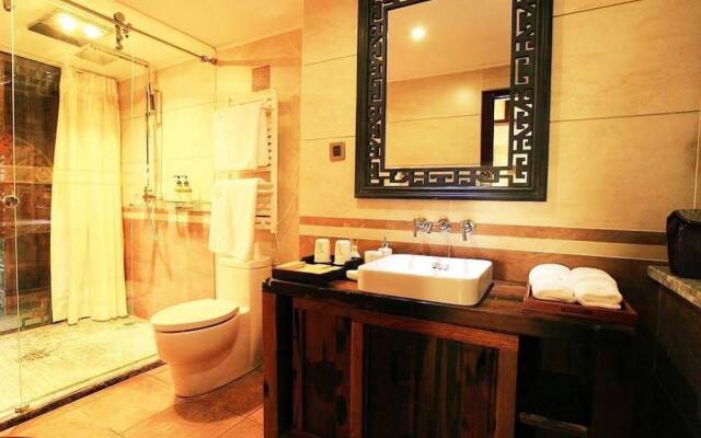 Lijiang Zhongyuehui Hotel