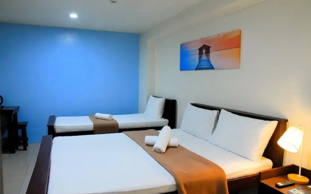 Arzo Hotel Makati