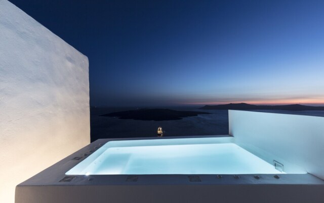Aesthesis Boutique Villas Fira