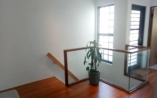 Little Time Guesthouse