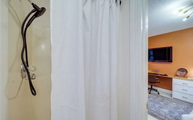 8 Mi to Sugar Mountain Resort: Seven Devils Home