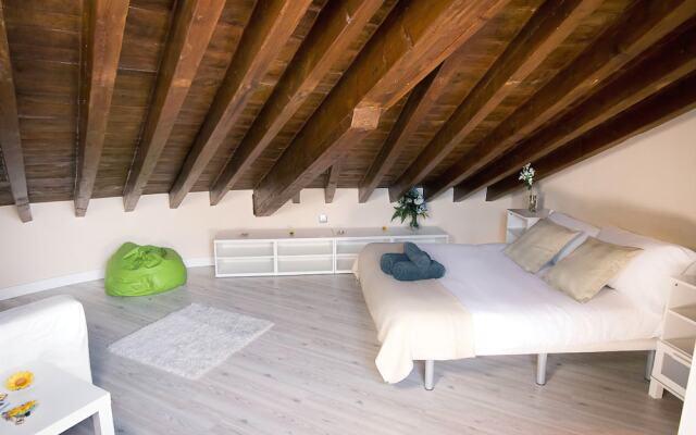 Malaga 102299 1 Bedroom Apartment by Mo Rentals