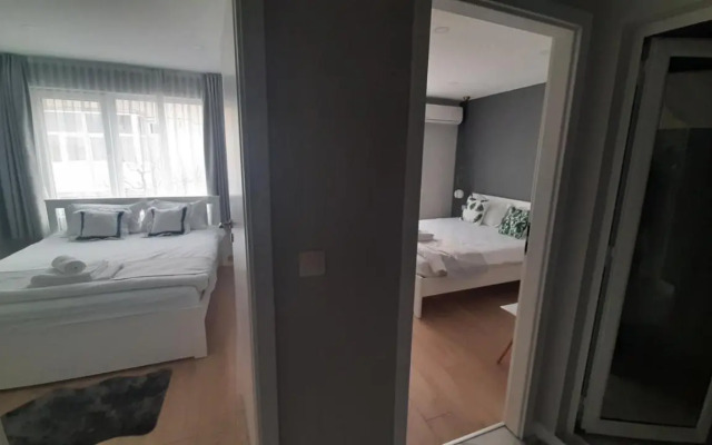TheHouse - Apartment Kamenitza