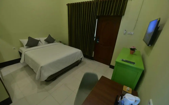 Hotel Irian Surabaya