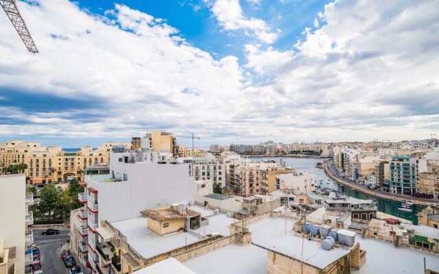 Saint Julian's Penthouse Apartment