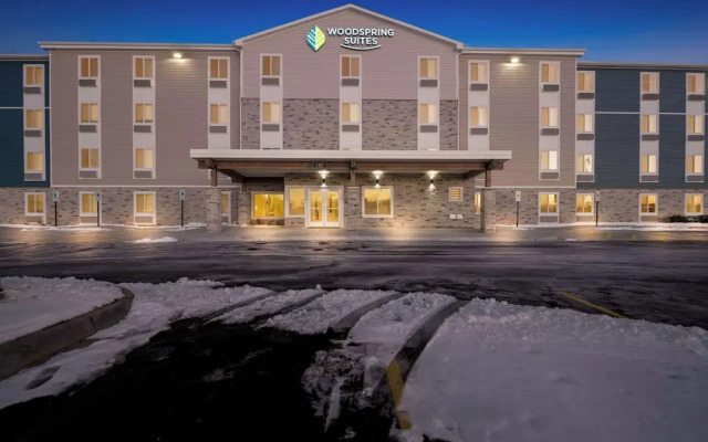 Woodspring Suites Loves Park Rockford