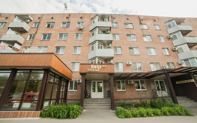 Yavir Hotel