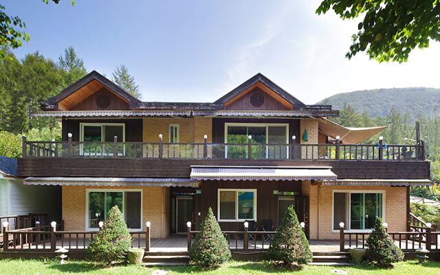 Yangpyeong Mountain Story Pension