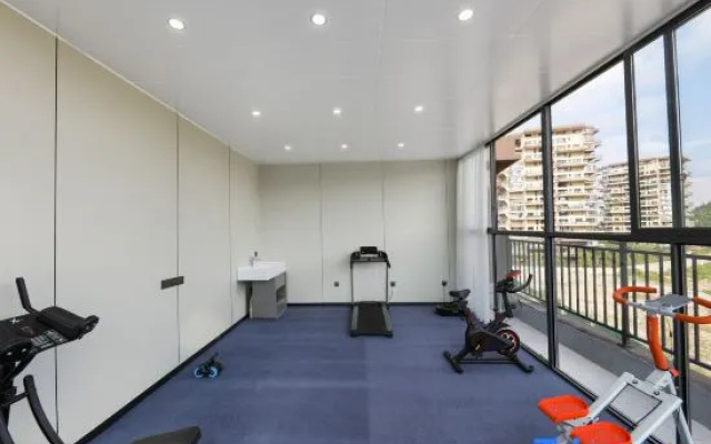 Shangkeyouyue Hotel (Anshun University Huangguoshu Airport Branch) – Sports – Anshun