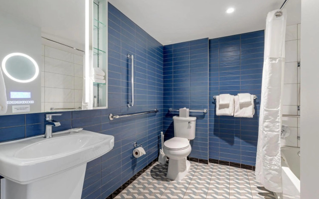 The Quincy, Ascend Hotel Collection