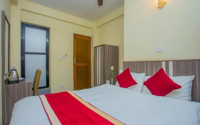 OYO 297 Hotel Aayam