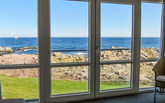 Stunning Apartment in Allinge With 1 Bedrooms and Wifi