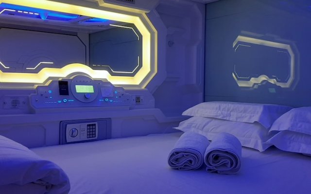 SkyCity Capsule Hostel