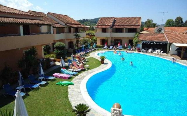 Eleni Apartments