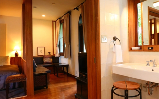 Hotel Hut Walden