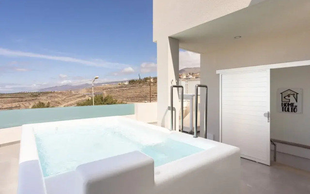 Pool Jacuzzi Home of Tulio