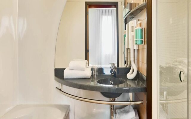B&B HOTEL Paris Nord 18ème