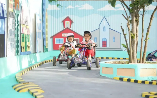 Ayong's Adventure Park