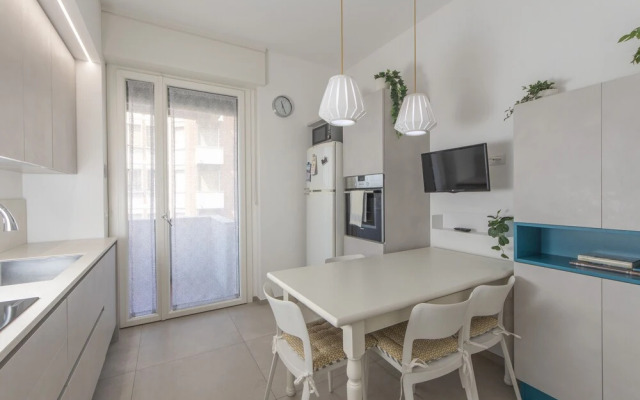 Housmart Fossolo 28 (Limited Hours Front Desk Need To Contact Property In Advance)