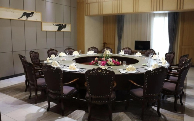 Luoyang Dawei Jiuchao Hotel Xigong