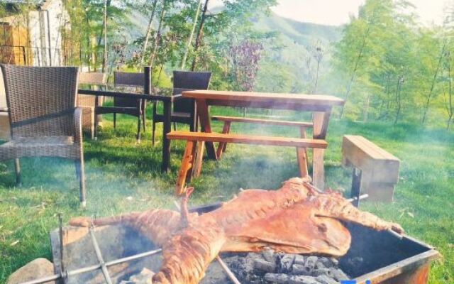 Xizhu Yunjian Hot Spring Villa