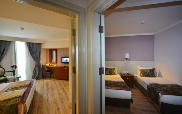 Side Crown Serenity – Всё включено