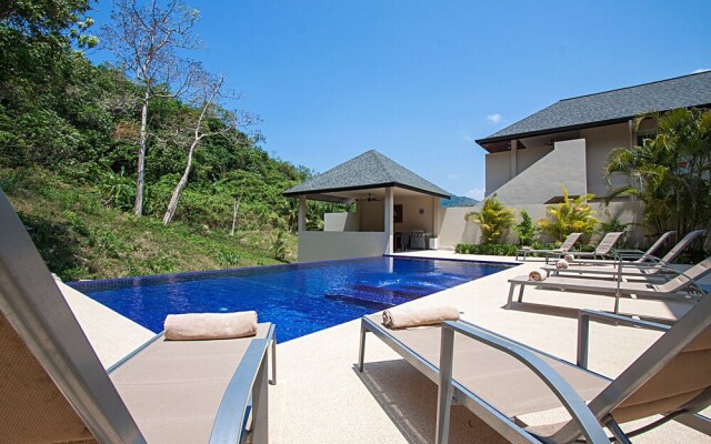 Si Mok Villa