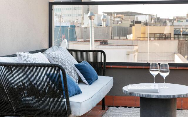Pier 1 in Barcelona with 1 bedrooms and 1 bathrooms