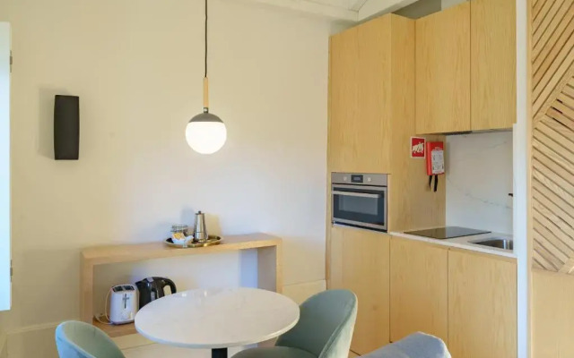 N Apartments - Chã