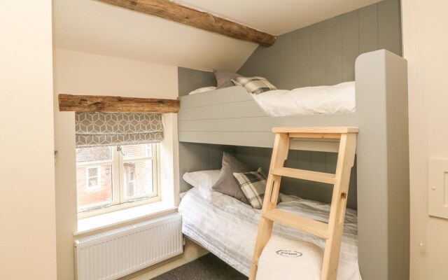 Orchard Barn