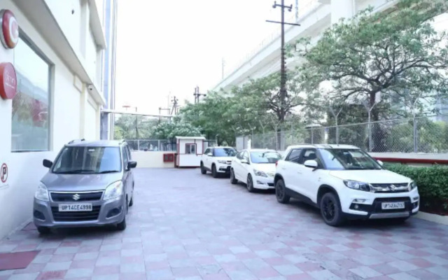 GINGER Noida City Center