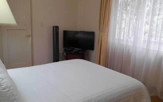 Suites Newton