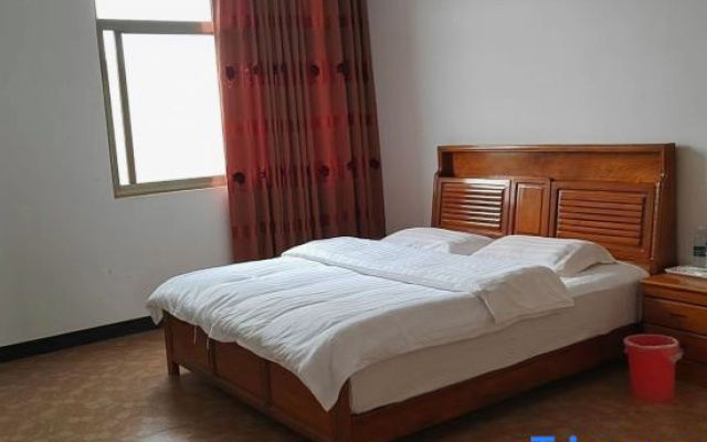 Qujing Haizhiqing Hotel