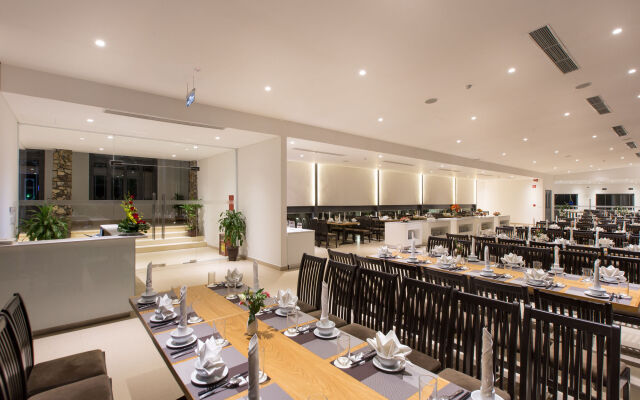 Thanh Tan Hot Springs By Fusion