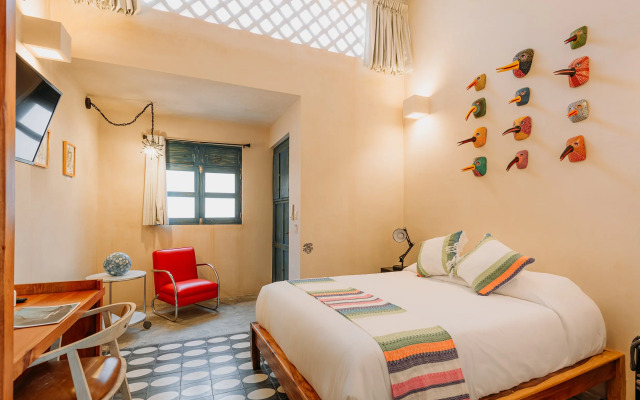 Waye Valladolid Centro – Sustainable, Authentic Experiences & Pet Friendly Boutique Hotel