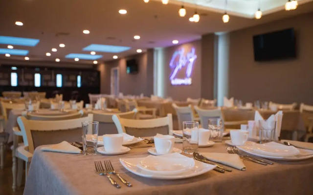 Citizen hotel
