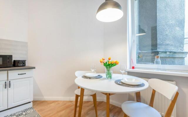 Apartments Pod Herkulesami by Renters