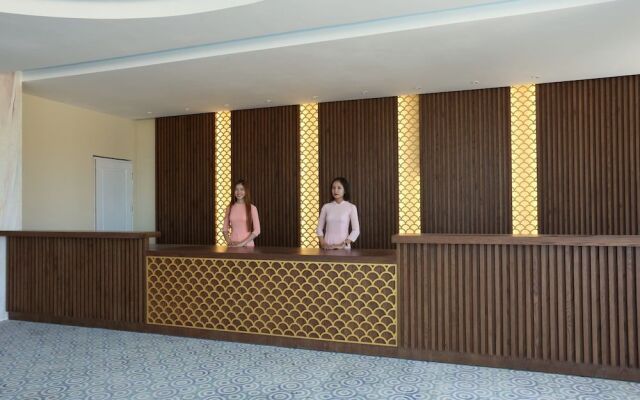 Ly Son Pearl Island Hotel & Resort