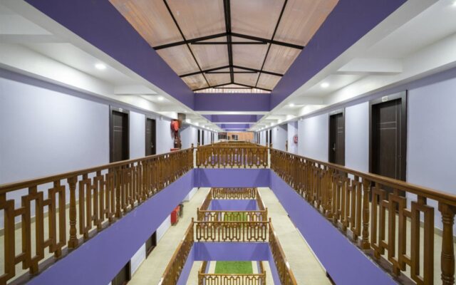 Hotel Sairaj Beach Resort