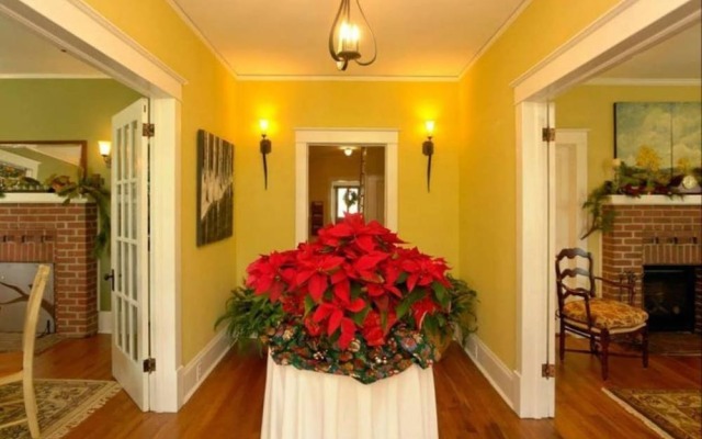 458 West Bed & Breakfast