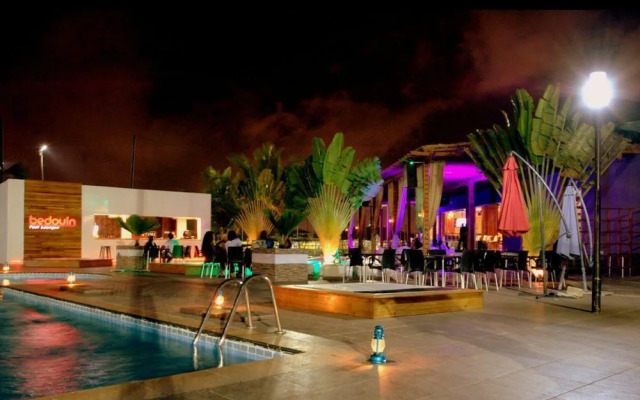 Comfort Hotel & Apartments