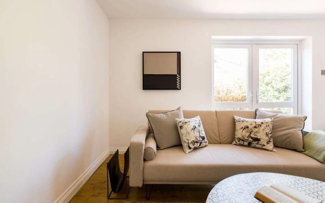 The Fulham Bolthole - Beckoning 2bdr Flat With Garden
