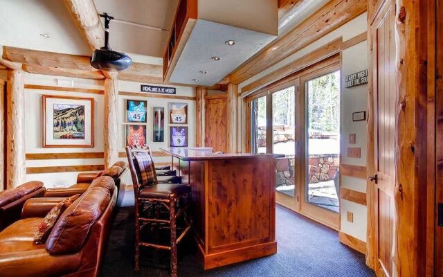 Rubywood - Private Home by RedAwning