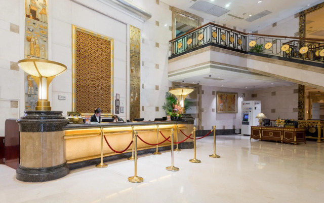 Royal Mediterranean Hotel