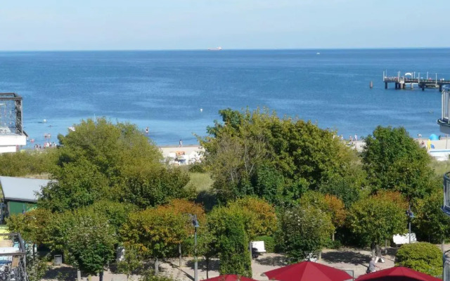 3RW_Terrasse _ Schlo_ Hohenzollern