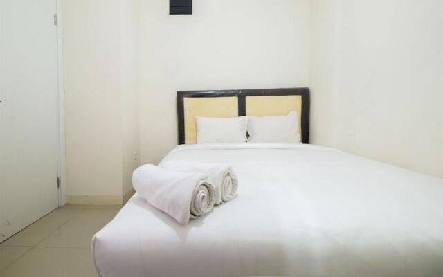 Comfortable 2BR Green Pramuka Apartment