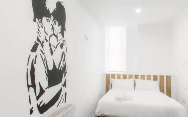 Host Apartments Fleet Nightlife II