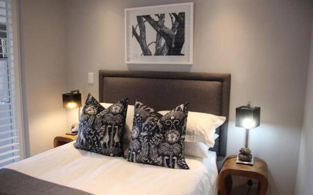 Mondaine Central Luxurious Spacious And Trendy