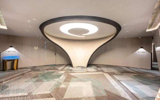 Beijing BoLLy Wood  Hotel (Guomao SKP Store)